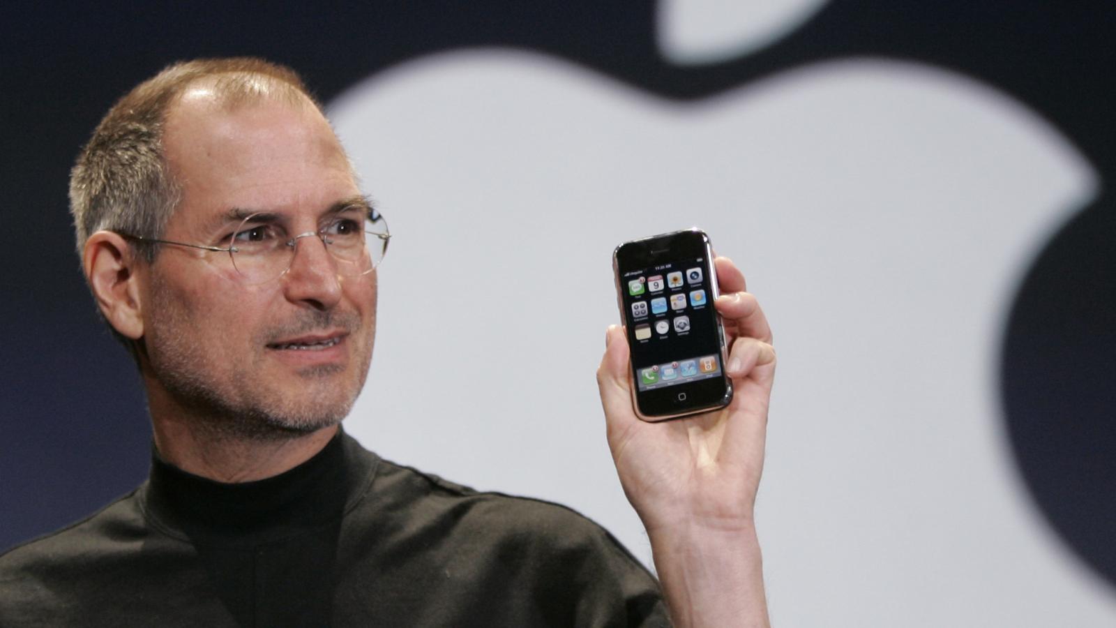 steve-jobs-apple-original-iphone-launch-2007